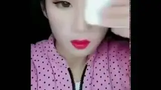 Face Girl Hide Behind Removing Makeup | 9GAG it