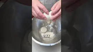 Белые яичные желтки? Вот почему они существуют