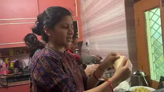 Momo's party on anniversary 😀❤️ khane ka jugaad karte karte thak gayee 😛 Uttrakhand vlog