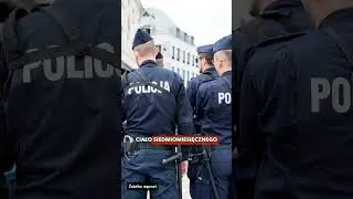 ŚMIERĆ DZIECKA. POLICJA MUSIAŁA WYWARZYĆ DRZWI.