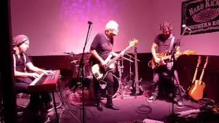 Go Music (Oktober 2014) - Raise Your Glass @ The Whistle, Irish Pub - Kempen - 2014.10.08