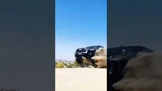 #offroad #car #4x4offroad #4x4 #desertsafari #dubai #shorts #trending #2022 #latest Car Stunt