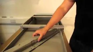 Attaching a ML drawer cabinet to the Treston TP-workbench