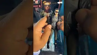 MAFEX 176 - The Terminator