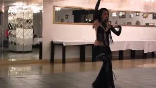 L&iacute;am | modern bellydance
