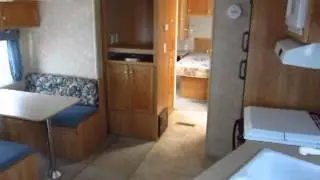 (Продано) 2005 CrossRoads Zinger 270RL б/у туристический прицеп - HaylettRV.com