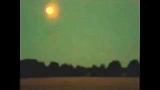 SoundMonsters feat. Helen Lagoe - Spaceship