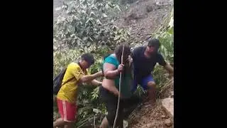 Unknown number of dead and injured in Bolivia mudslide