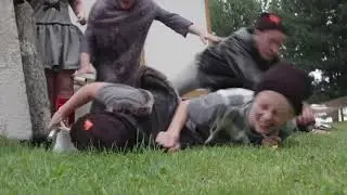 R&oslash;vernes rap, fra Nissene p&aring; Hovdetoppen 2, musikkvideo