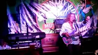 ANTONIO REGUERA Y AGUSTINA EN PUERTO REAL (COUNTRY RD 05-12-2016) - POLVOS MÁGICOS