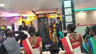 Dumka Jharkhand mein smart value ka training lete hue