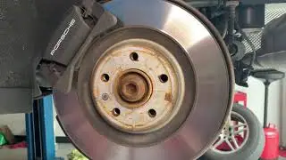 Porsche Macan Stuck Wheel Hack