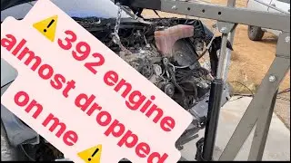⚠️ DANGER ⚠️ Removing 6.4 392 scat engine by myself after crash