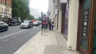 Hyde Park Corner Station 5 min to walk