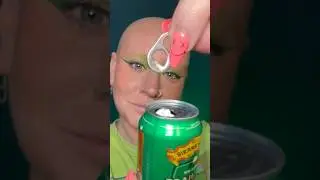 IRISH EYEBROWS! ☘️🍺🇮🇪 #makeup #makeuptutorial #stpatricksday #stpattysday #irish #greenmakeup
