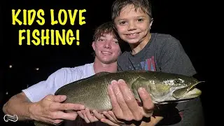 TEACHING KIDS HOW TO CATCH FISH | CATFISH BOWFIN AND GAR
