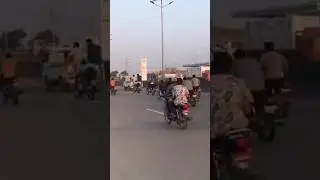 Saqibsankey vs Arbab bablu freestyle race ⚡️ #freestyle #karachibikeracing #bikersshorts #shorts