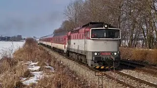 Vlaky Slovensko - 754.055 Ren&aacute;tka a 750.164 Tom&aacute;&scaron;ko v Turci
