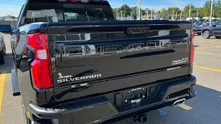 Inside Look at the 2022 Chevy Silverado 1500 High Country ✨