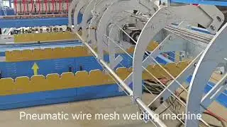 Pneumatic wire mesh welding machine with automatic line wire hopper