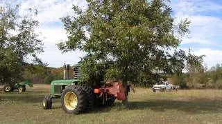 Pecan Harvesting