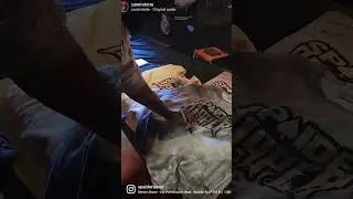 Spaide Ripper signs an Autograph! #shorts #trending #trendingshorts #live #new #music #explore #fyp