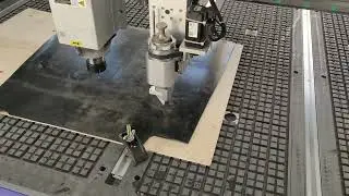[AKMZ1530] CNC Router Spindle + V-cut Tool with 1500*3000mm Size - Shine AccTek&nbsp;Machinery&nbsp;China