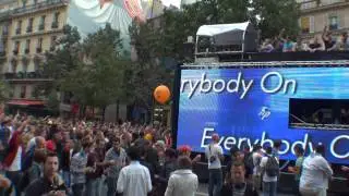 TECHNO PARADE 2011 Paris / part 01