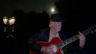 Chris Tobin sings -- Blue Moon - (Richard Rodgers and Lorenz Hart)