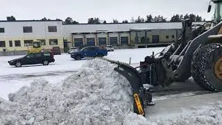 POME Jeti U-Plog 400/660 plogar sn&ouml; med Volvo L180