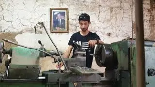 fabrication mecanice Manufacturing buckle spring bending process-  machinery make work easy