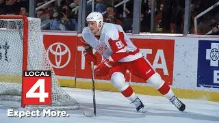 Red Wings honor Sergei Fedorov with jersey retirement before Hurricanes game