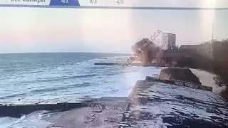 обстрел пляжа кораблями РФ в Одессе. shelling of the beach by Russian ships in Odessa.