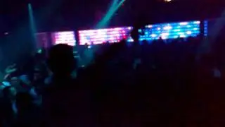 PARTYDUL KISSFM EDITIA 100 OLIX , DAN FINTESCU , DJ JONNESSEY DECADENCE CLUJ 2009 10 17 101