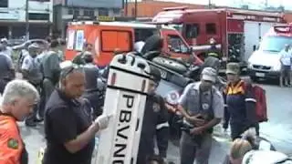 Viatura For&ccedil;a tatica Capota na Edgar fac&oacute;