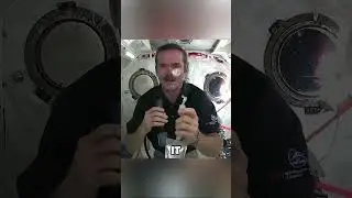 Things Astronauts can't do in space😱