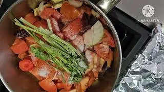 Try this easy, flavorful vegetable soup that's ready in 30 minutes