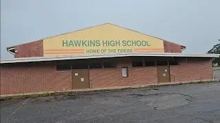 Stranger Things: Hawkins High-school Walk Through