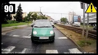 Zderzenie - najechanie na tył przez kierowcę Daewoo Matiz, zapakowany przez całą rodzinę - Bydgoszcz