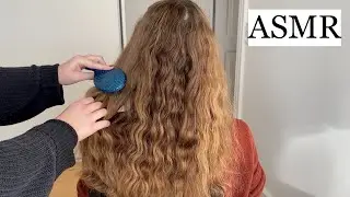 ASMR | Listen to these relaxing hair brushing sounds to instantly calm your mind 💛