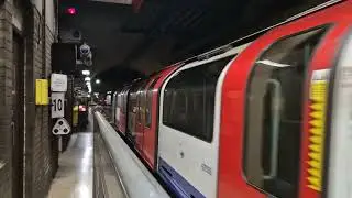 2 Waterloo and City Line trains at Waterloo with Cab Tour