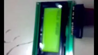 Control de un display LCD con un PIC16F84A