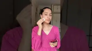 How to stop makeup from melting off your face & becoming patchy on the skin !