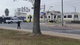 A Metro Blue Line Train PASSING BY AT NADEAU ST!!!!!
