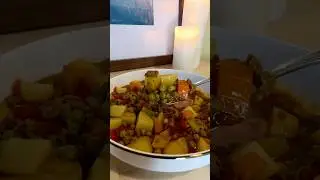 Erbsen-Kartoffel-M&ouml;hren-Eintopf mit Hack #comfortfood #food #eintopf #simplefood #foodreels