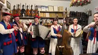 Muzyka Spod Bucyny - Józefie stajenki nie szukaj 