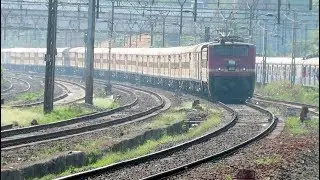 Train On Curve : Beautiful Mumbai LTT Tatanagar Antyodaya Express with SRC WAP4 : Indian Railways
