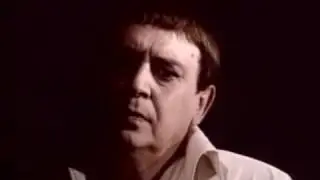 Carmelo Bene recita L'Infinito di Giacomo Leopardi