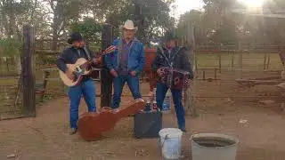 Grupo Intratable homenaje a Carlos y Jos&eacute;