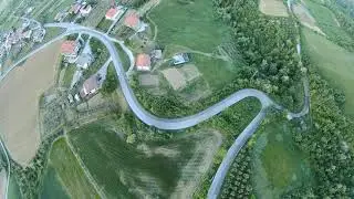 Divertiamoci con il Bugs 5W 4k, volo con Action Cam montata sulla pancia e riprese a 2,7k.